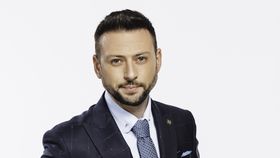 De Ziua Națională a României transmitem în direct parada militară, la Kanal D2, într-o ediție specială NEWSTIME
